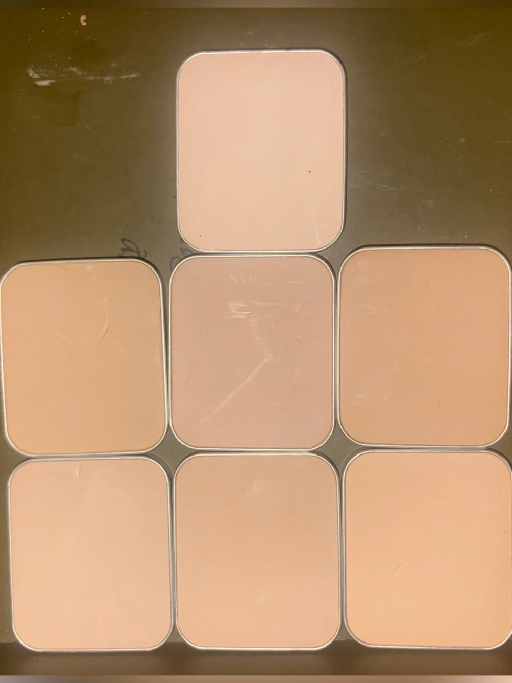 Bobbi Brown like new